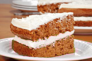 Receitas: Receita: aprenda a fazer bolo de cenoura recheado de cream cheese